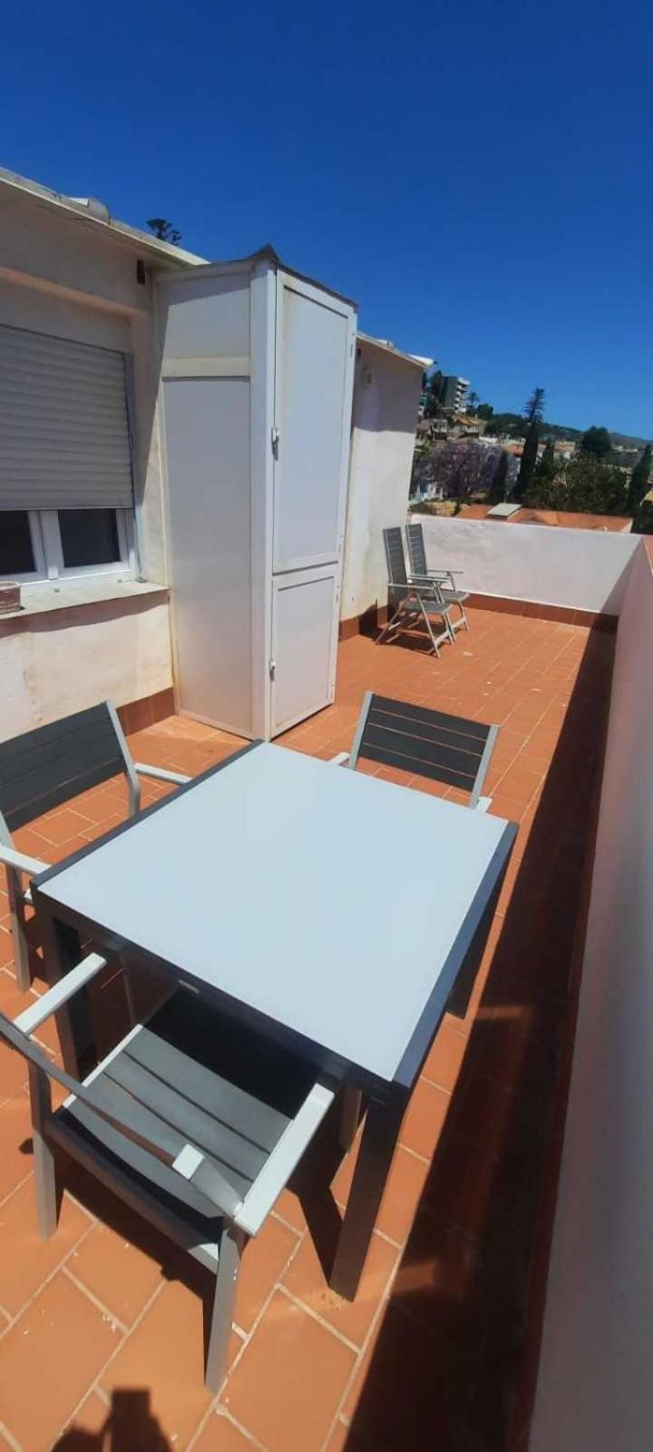 Atico Con Terraza Frente Playa Pedregalejo Apartment Málaga Exterior foto